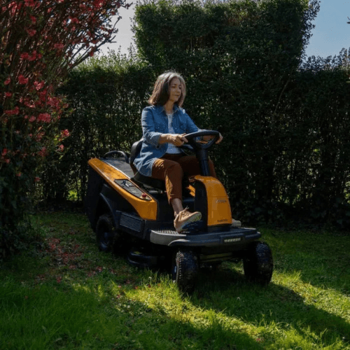 TRAKTORSKA KOSILICA STIGA Swift 372e - Slika 6